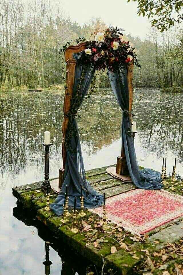 These are a few of the decorations that I've come across on Pinterest for my gothic "interview With 