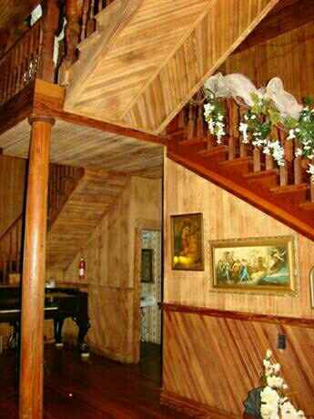 These are a few of the decorations that I've come across on Pinterest for my gothic "interview With 