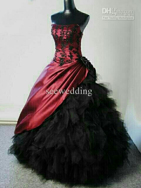 These are a few of the decorations that I've come across on Pinterest for my gothic "interview With a Vampire" wedding that I'm so going to recreate t 64