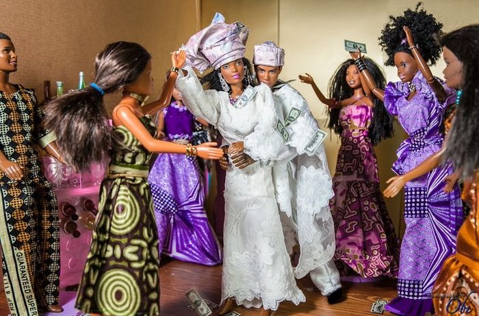 Now FH wants to change during the reception...*rolling eyes*