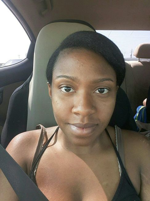 Bridial makeup trail