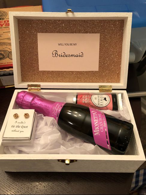 Bridesmaid proposal box? 5