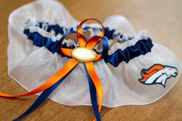 Got my garter...show me yours!