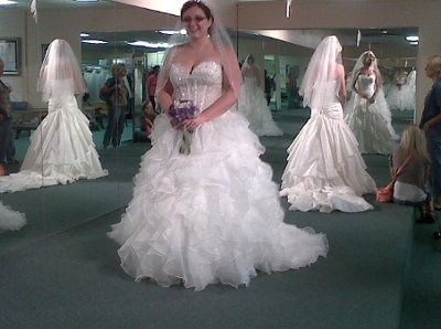 i wanna see your dress!!!