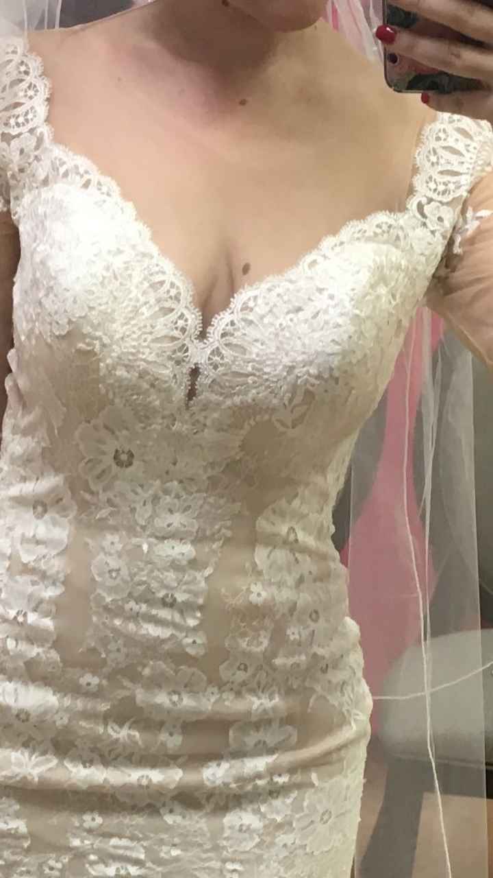  Afraid my dress is too low cut! - 1