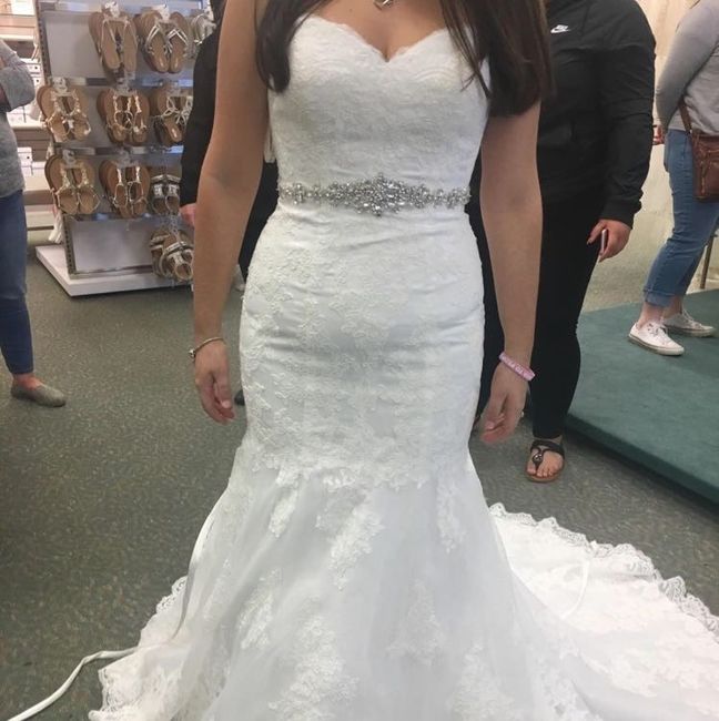Let's see your lace wedding dresses!