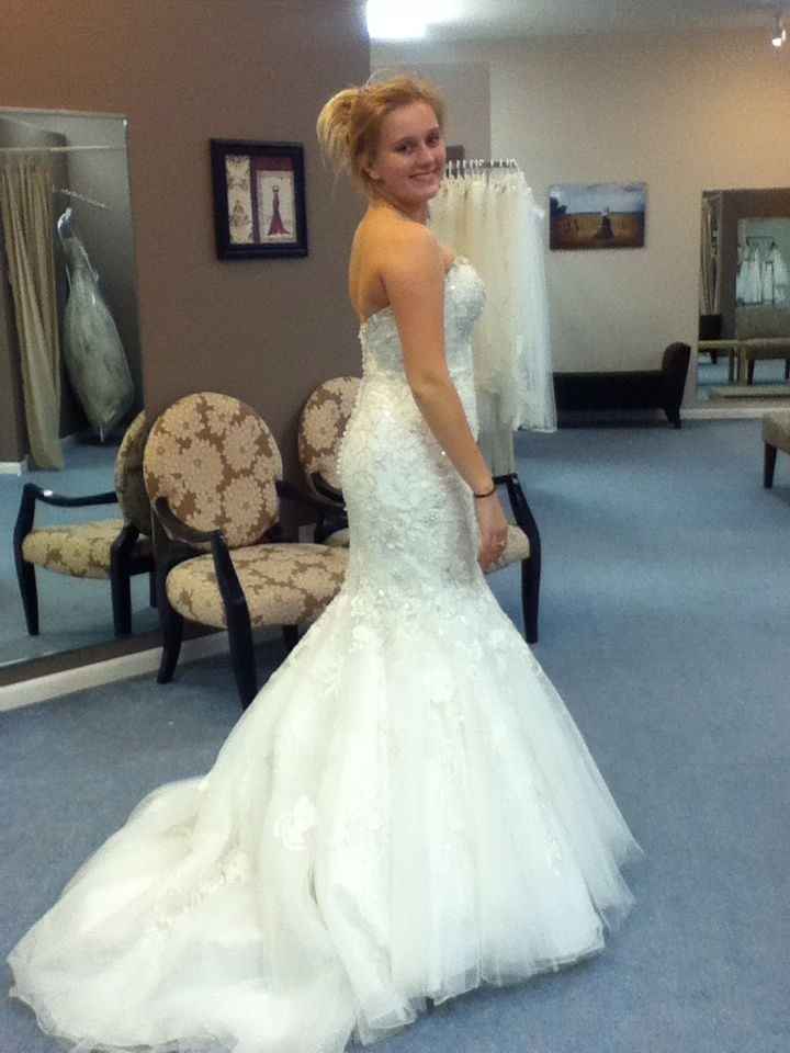 I said YES to the dress!!   (PICS)