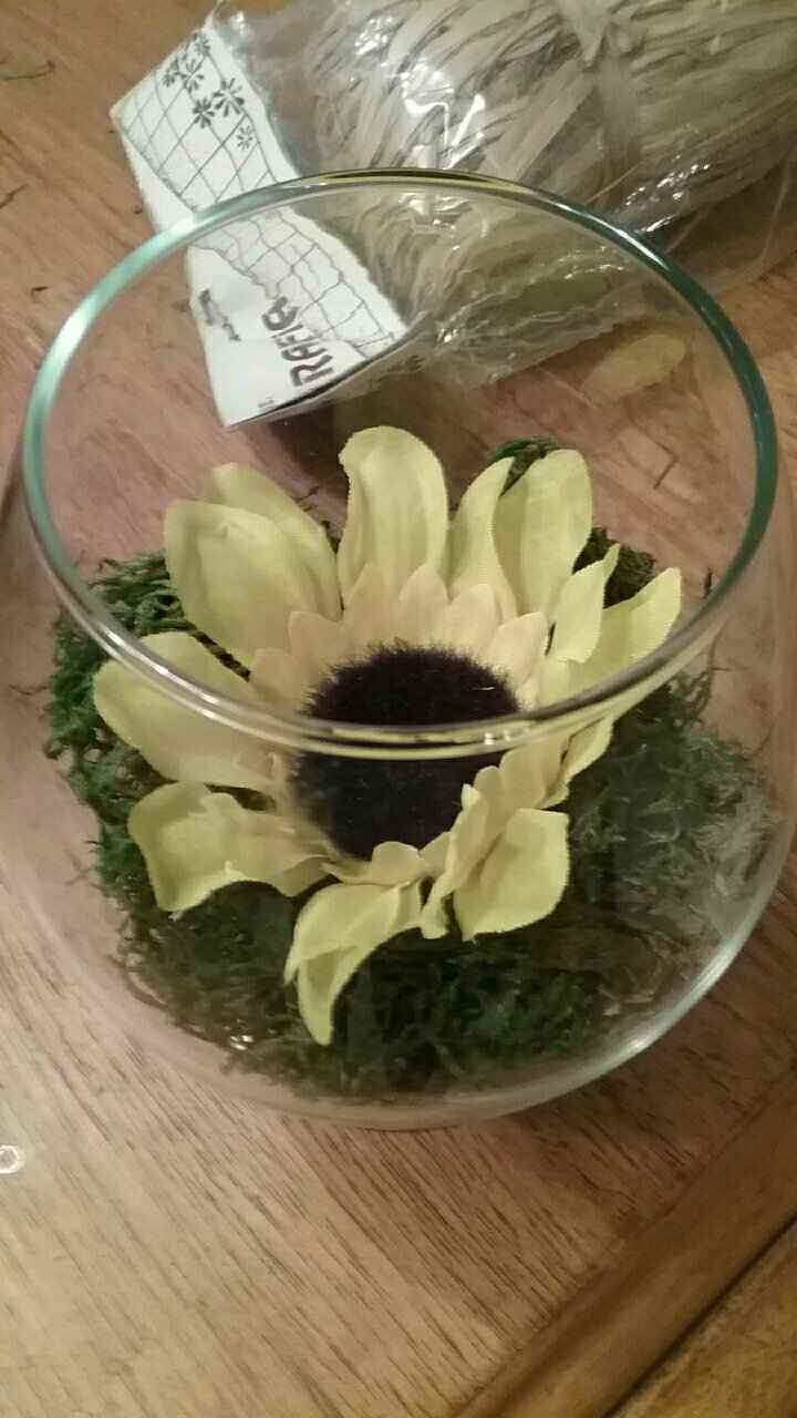 More centerpieces and decorations. - 4