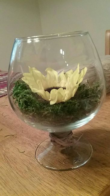 More centerpieces and decorations. - 3