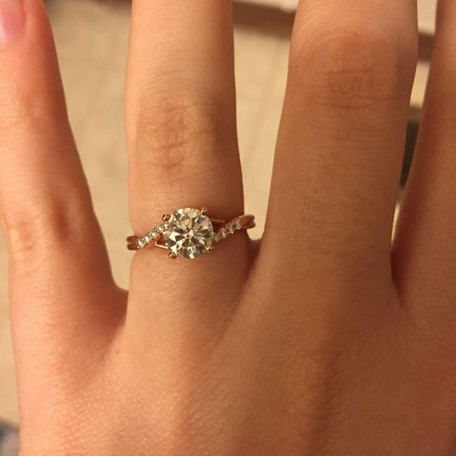 Engagement ring/wedding ring
