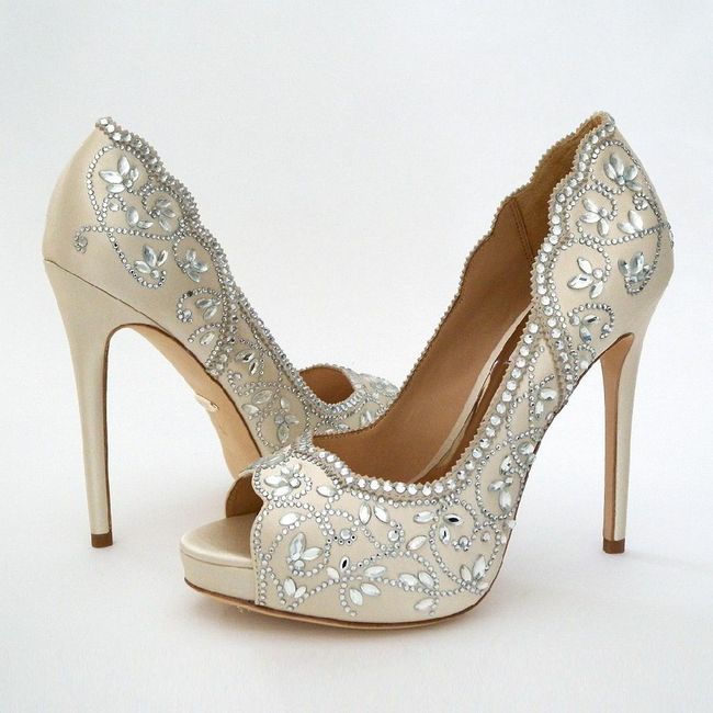 Let's see more shoes! 1