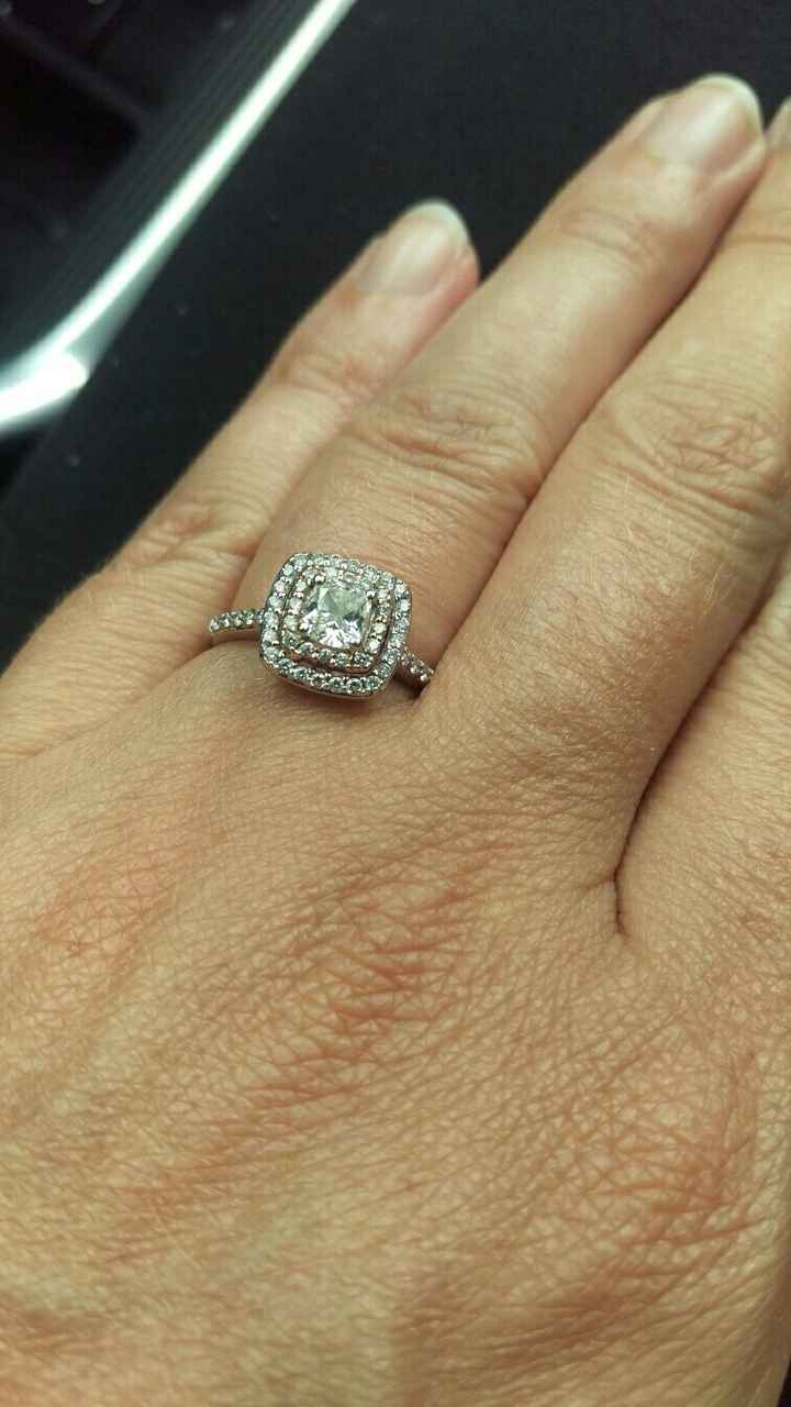 Twist on the ol' Ring Pics!