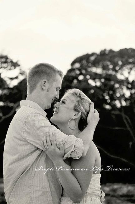 More Engagement Pics =)