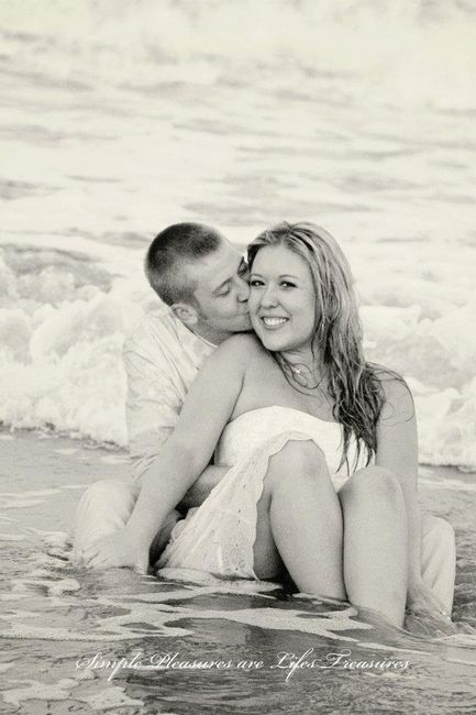More Engagement Pics =)