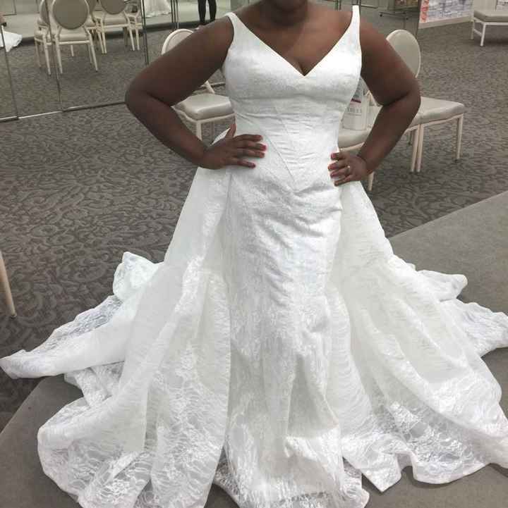 I want to see dresses!