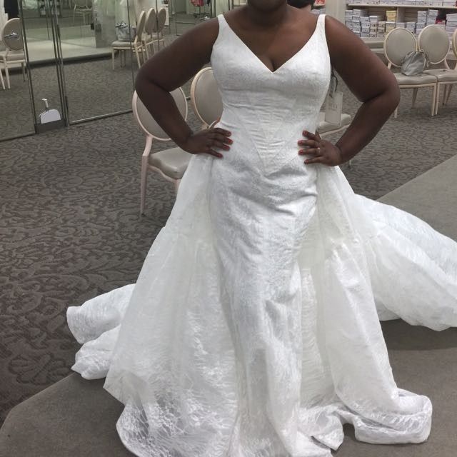 Wedding dress