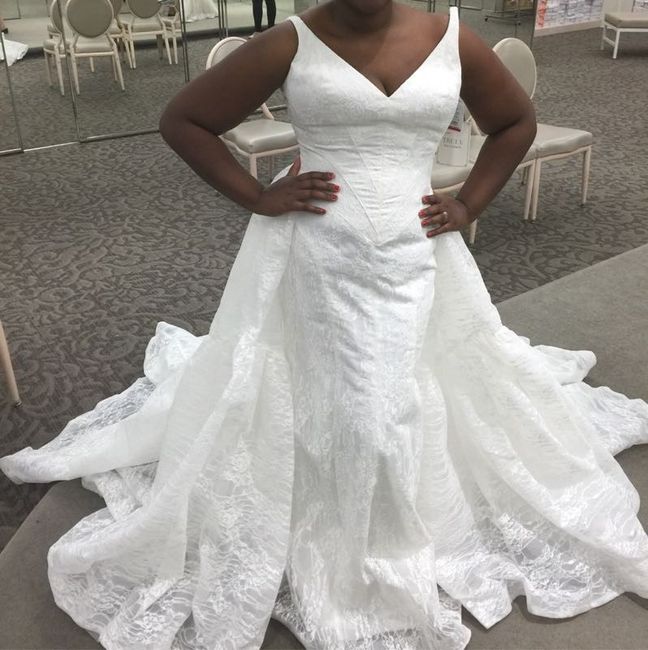 I want to see dresses!