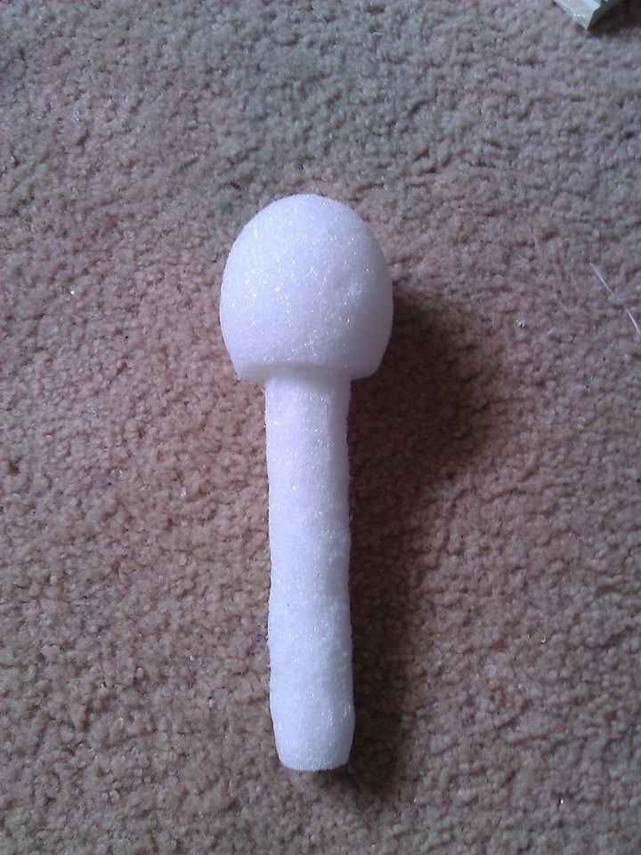 Beach Brides...  or Beach theme wedding.  DIY Seashell Bouquet (w/pictures)