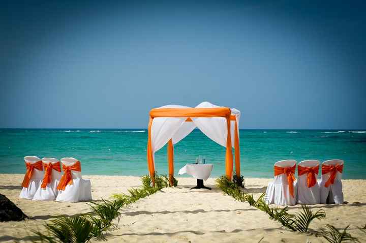 **Married**  w/Pictures