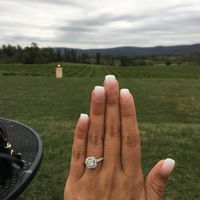 How are you doing your nails? - 1