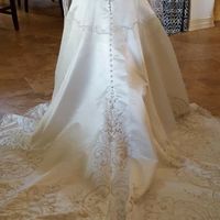 I Want To Love My Dress, But Don't
