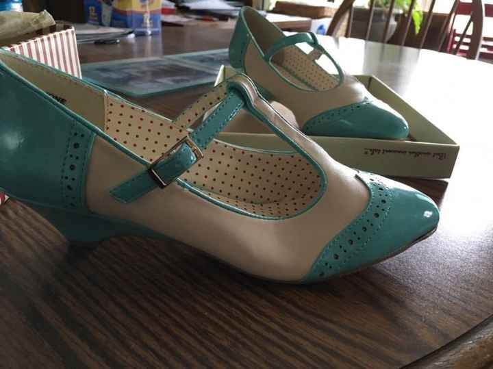 Faux pas to wear wedding shoes before wedding?