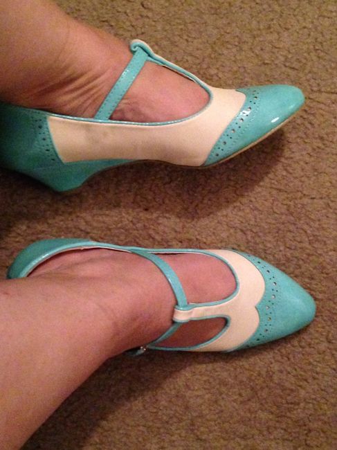 Shoes before Dress?