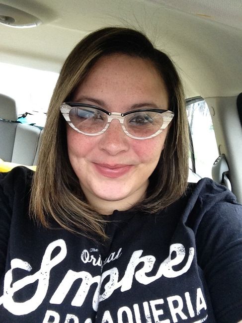 To wear glasses or not to wear glasses... that is the question! Help!