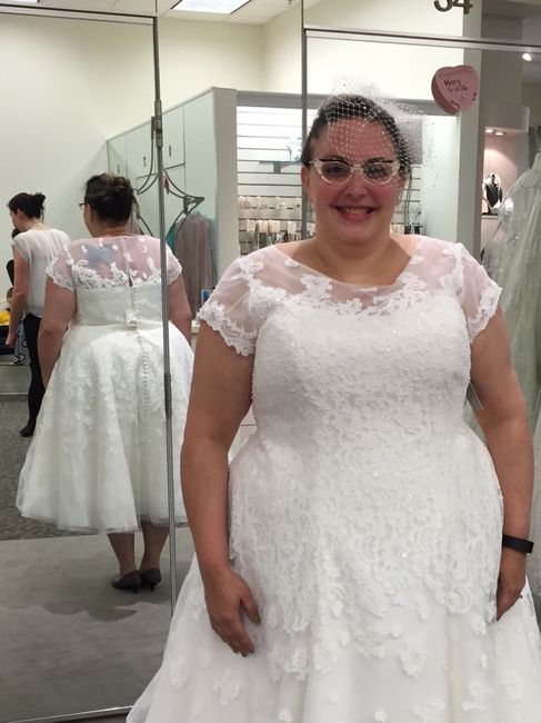Show me your dress!