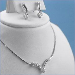 I'm Jewelry Challenged!