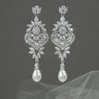 Show me your earrings!