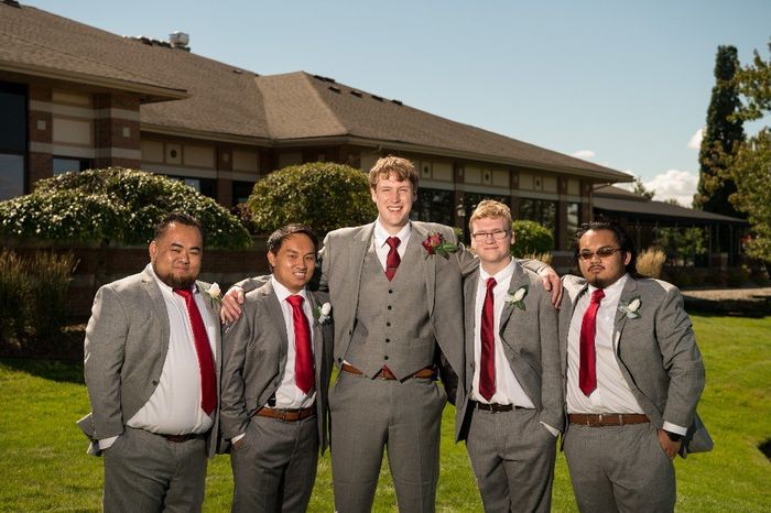 The groom and groomsmen 