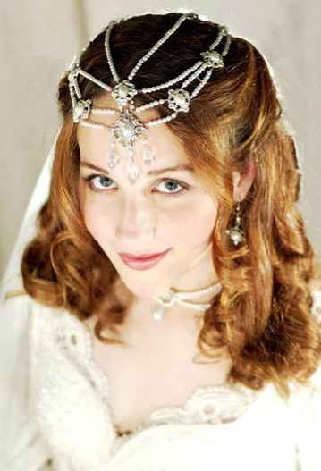 Geeky Newbie who belongs in Middle-Earth