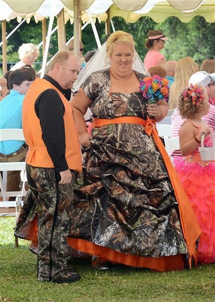 I need help with my wedding color palette