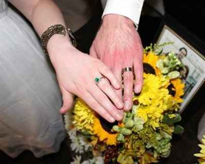 A Wedding With an $800 Budget!