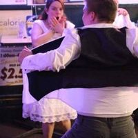 A Wedding With an $800 Budget!