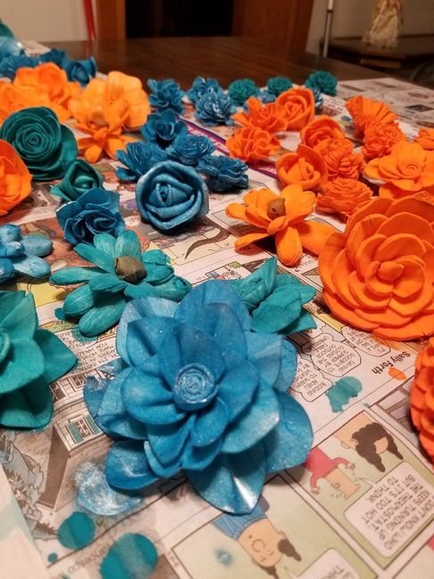 Dyed Sola Wood Flowers - 2