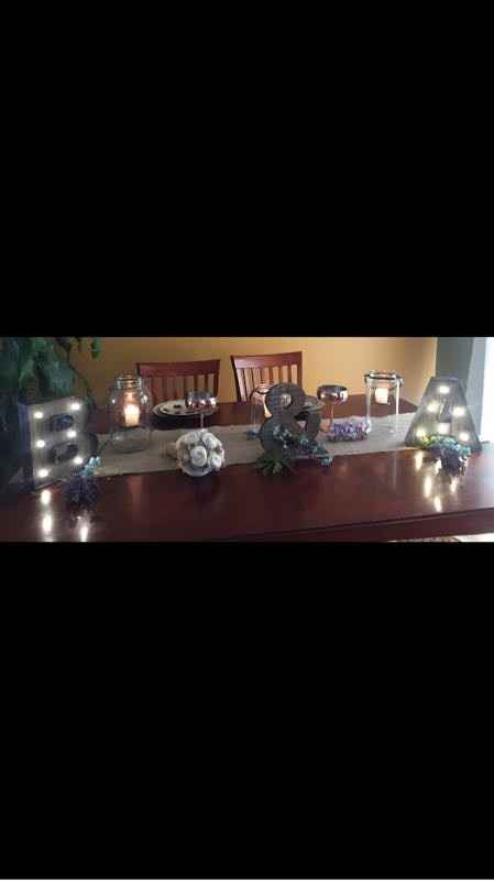 Mix and match rustic centerpieces and head table!
