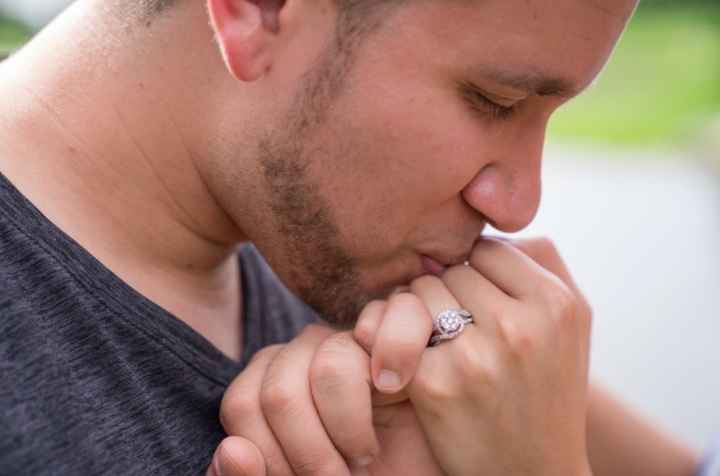 Proposal surprise photo shoot and video at botanic gardens!