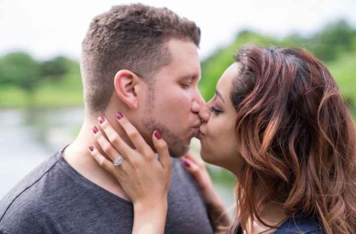 Proposal surprise photo shoot and video at botanic gardens!