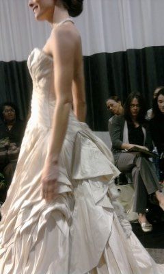 Bridal fashion show pisc