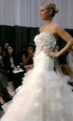 Bridal fashion show pisc