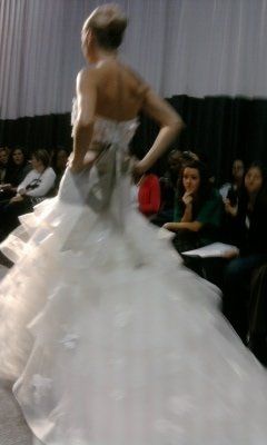 Bridal fashion show pisc