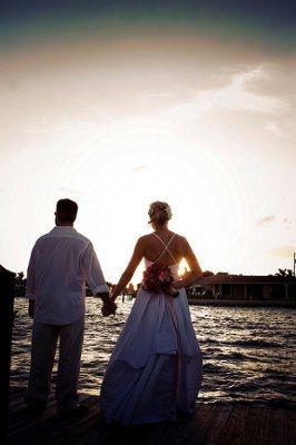 Anyone have beach wedding photos I can look at?