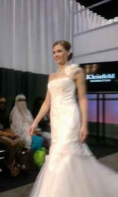 Bridal fashion show pisc