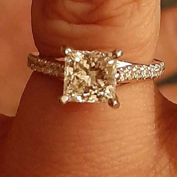 Will a 2ctw single row halo ring be stunning enough? - 2