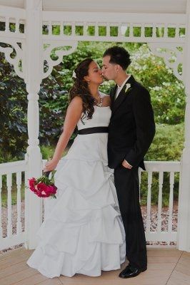 Professional wedding pics are finally innn!!!  Aaaahhh :x