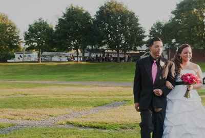 Professional wedding pics are finally innn!!!  Aaaahhh :x