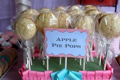 WR: Pie Pops Are In (PICS!!!!)