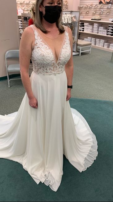 Bustle question for a dress with a slit 1